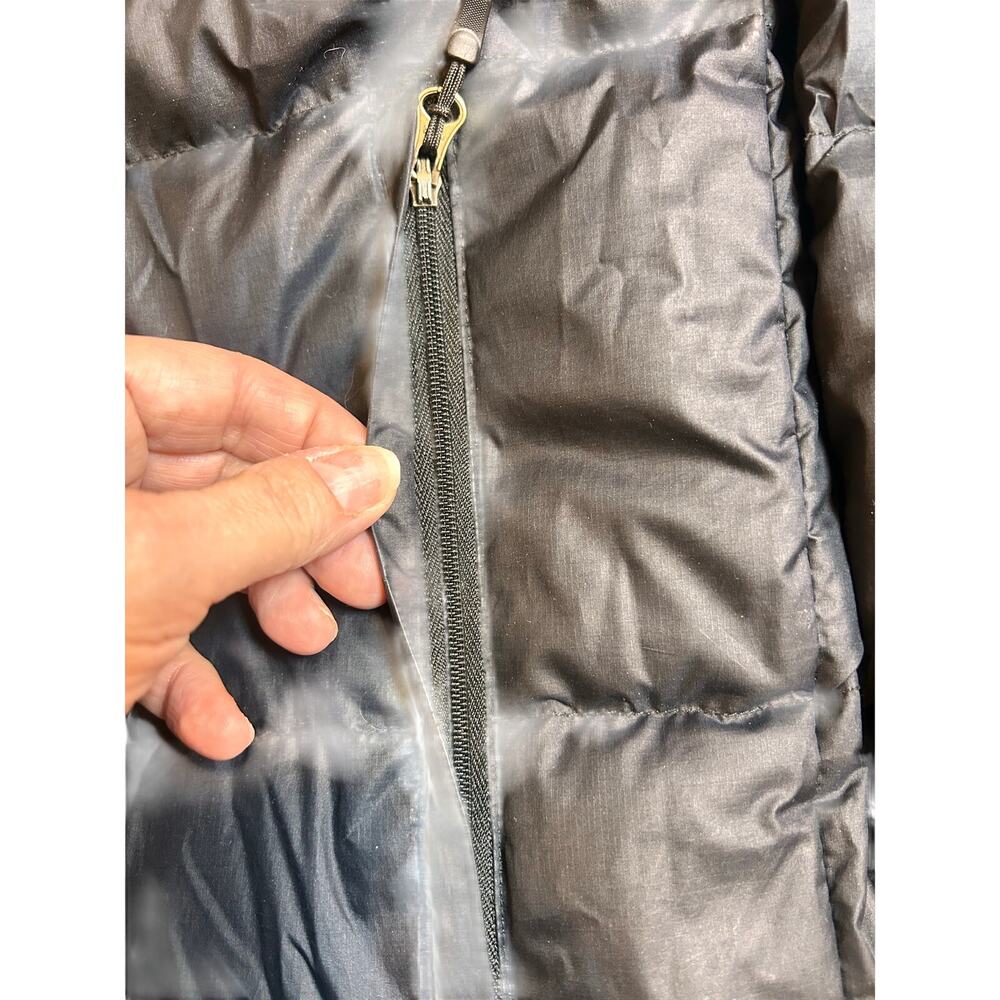 Marmot Women’s 700 Fill Down Puffer Jacket Black Lightweight Warm Coat